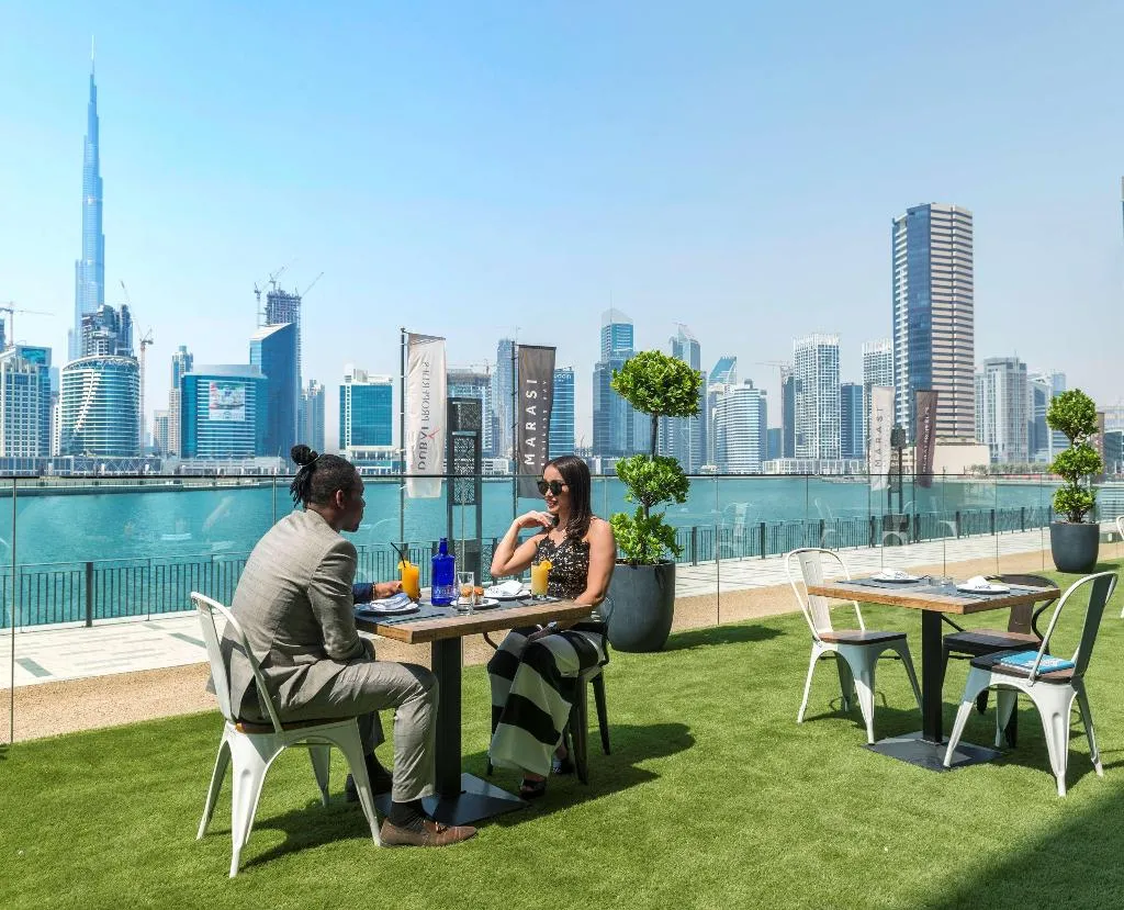 Restaurant, Canal Central Hotel, Dubai
