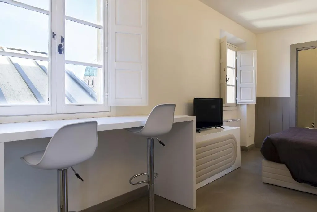 STUDIO DELUXE Room, Palazzo dei Ciompi, Florence