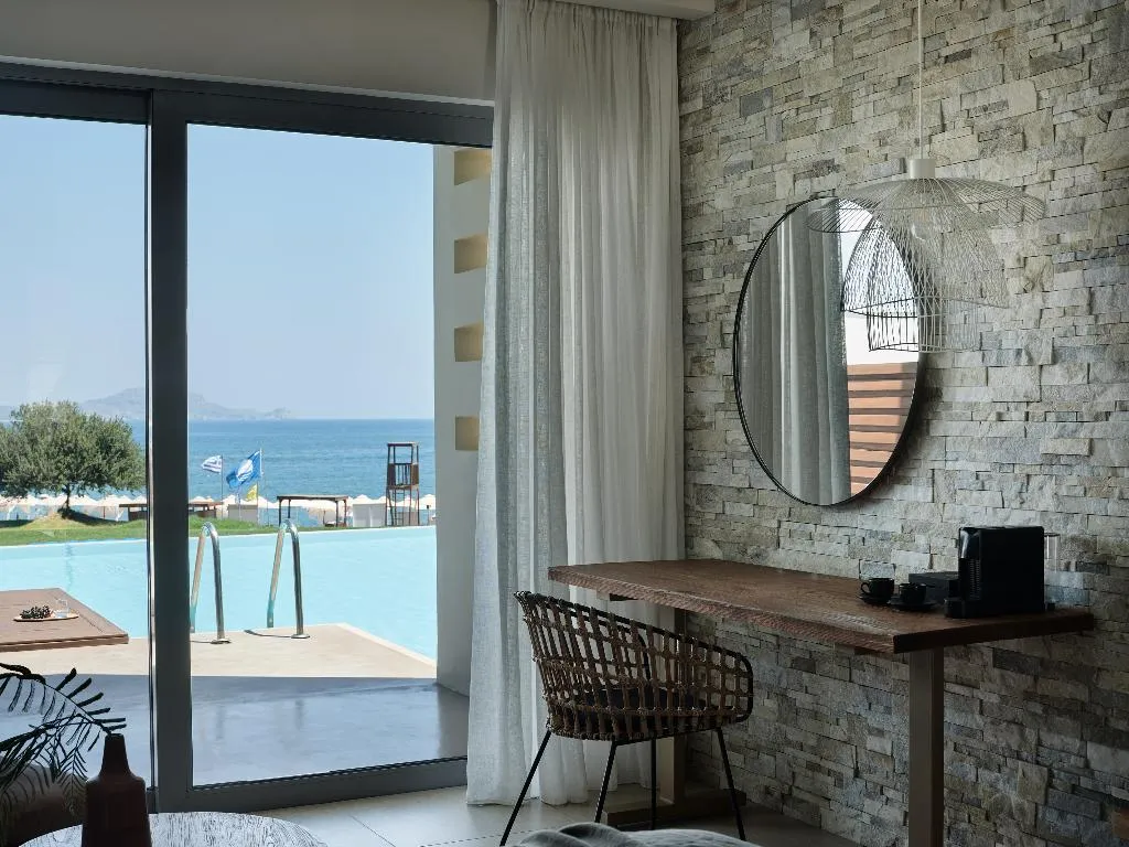 DOUBLE BEACH FRONT Room, Sentido Port Royal Villas & Spa Adults Only, Rhodes