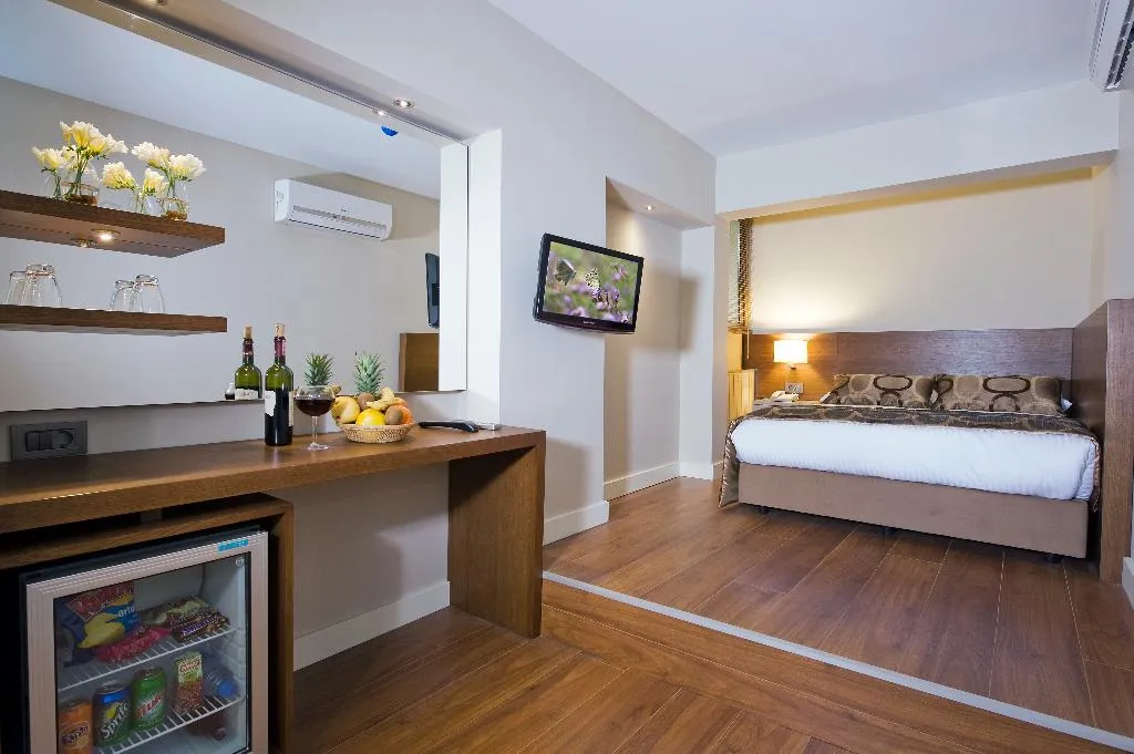 DOUBLE STANDARD Room, The New Zeybek Hotel, Izmir
