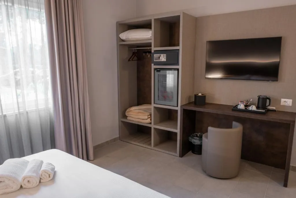 TRIPLE THREE BEDROOMS Room, Tiber Suite, Rome