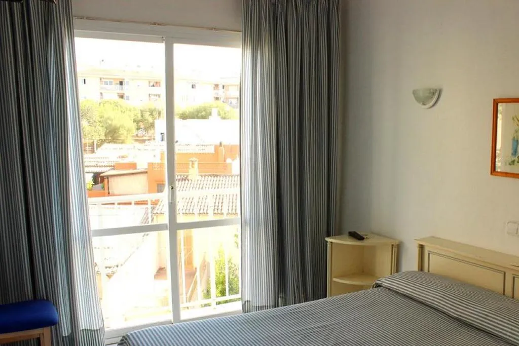DOUBLE SINGLE USE STANDARD Room, Hostal Vista Alegre By Eurotels, Majorca