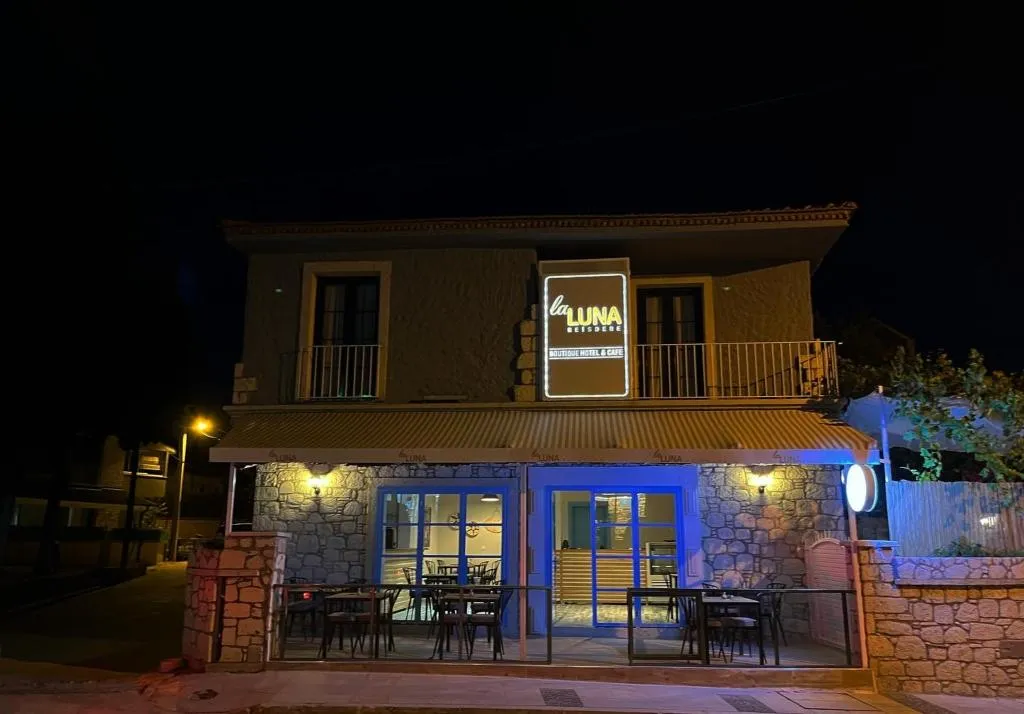 General view, La Luna Reisdere, Izmir
