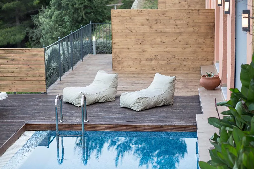 VILLA THREE BEDROOMS WITH PRIVATE POOL Room, Skiathos Gea Villas, Skiathos