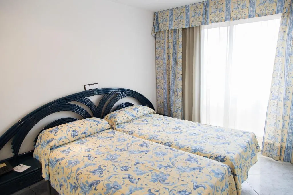APARTMENT STANDARD Room, Apartamentos Neptuno Calella, Costa Brava