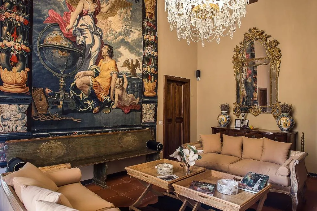 Lobby, Palazzo Gallery, Florence