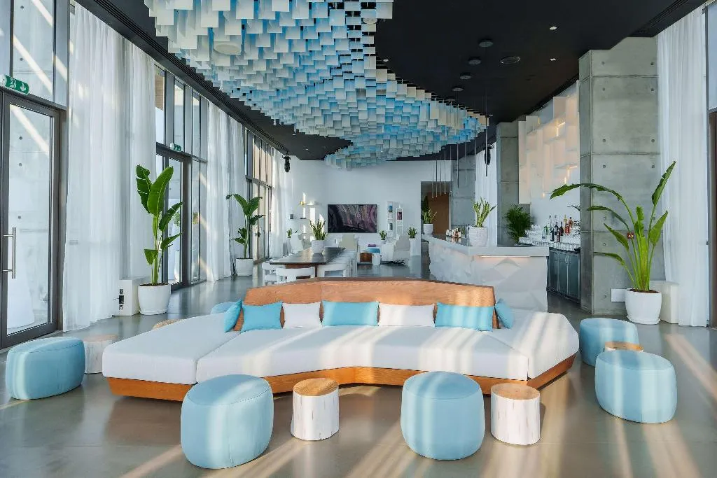 Room, Nikki Beach Resort & Spa Dubai, Dubai