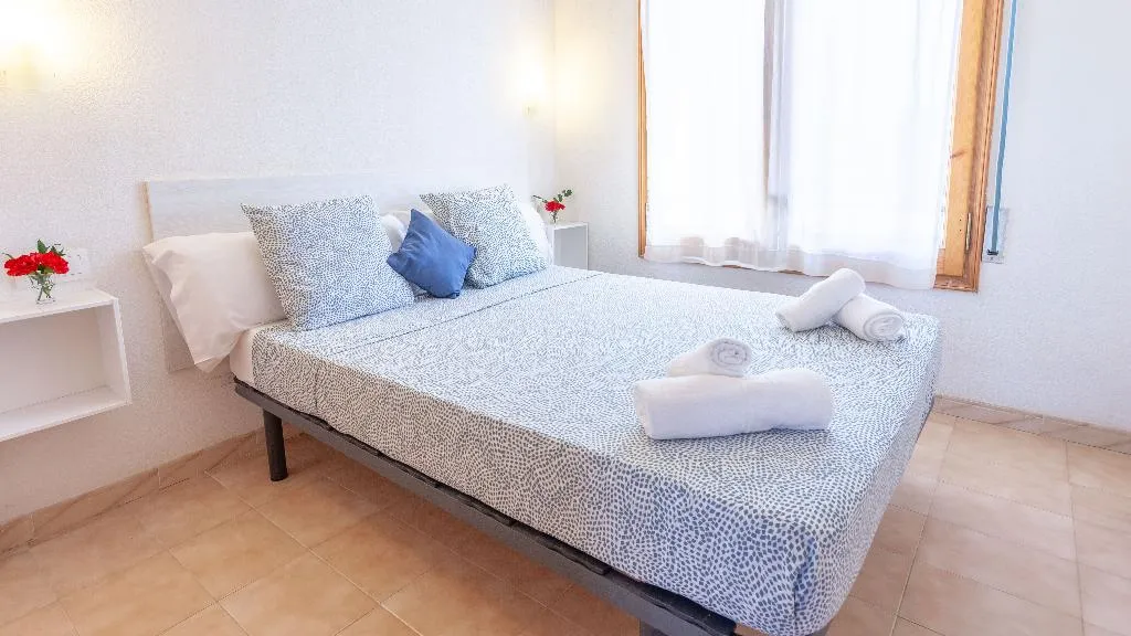 APARTMENT CAPACITY 6 THREE BEDROOM Room, Royal S´Alguer Apartamentos, Costa Brava