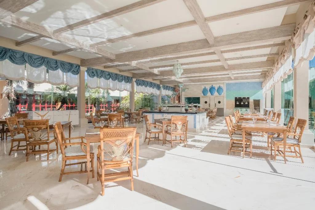 Restaurant, Iberostar Waves Tucan All Inclusive, Cancun Area