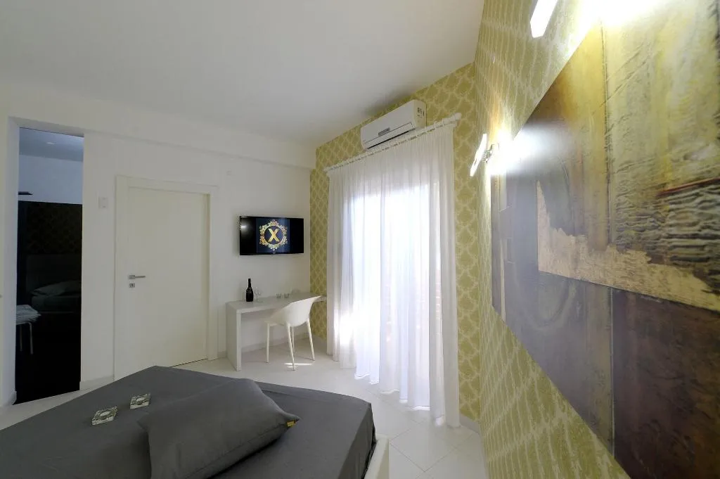 Room, X Hotel, Naples