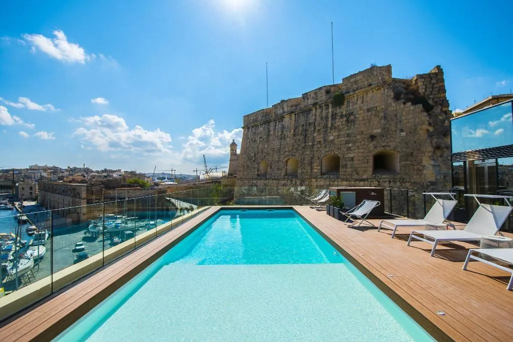 Pool, Cugó Gran Macina Grand Harbour, Malta