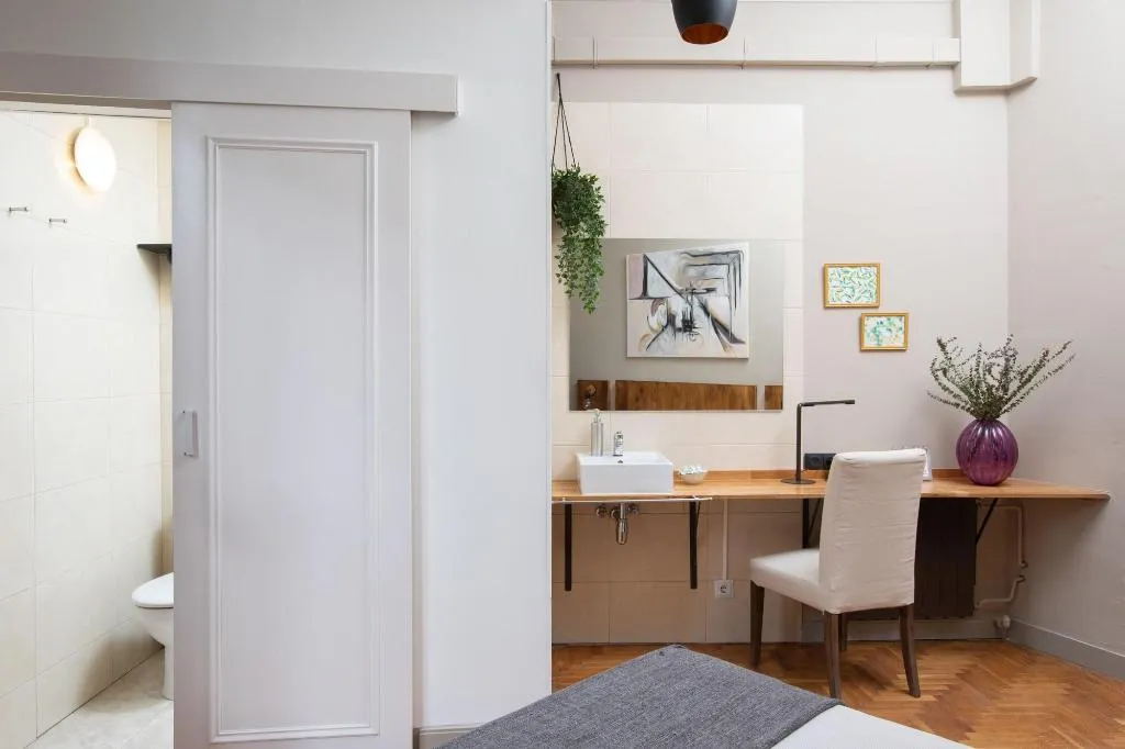 Room, Jardinets Guest House, Barcelona