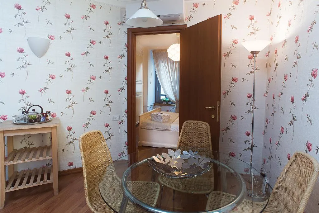 APARTMENT CAPACITY 3 Room, Residenza Echia, Naples