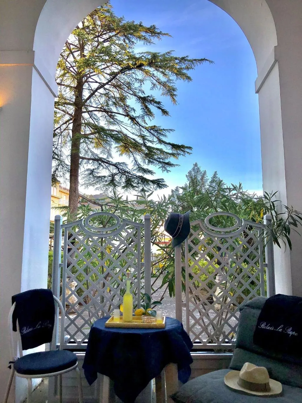 Room, Relais La Rupe, Naples