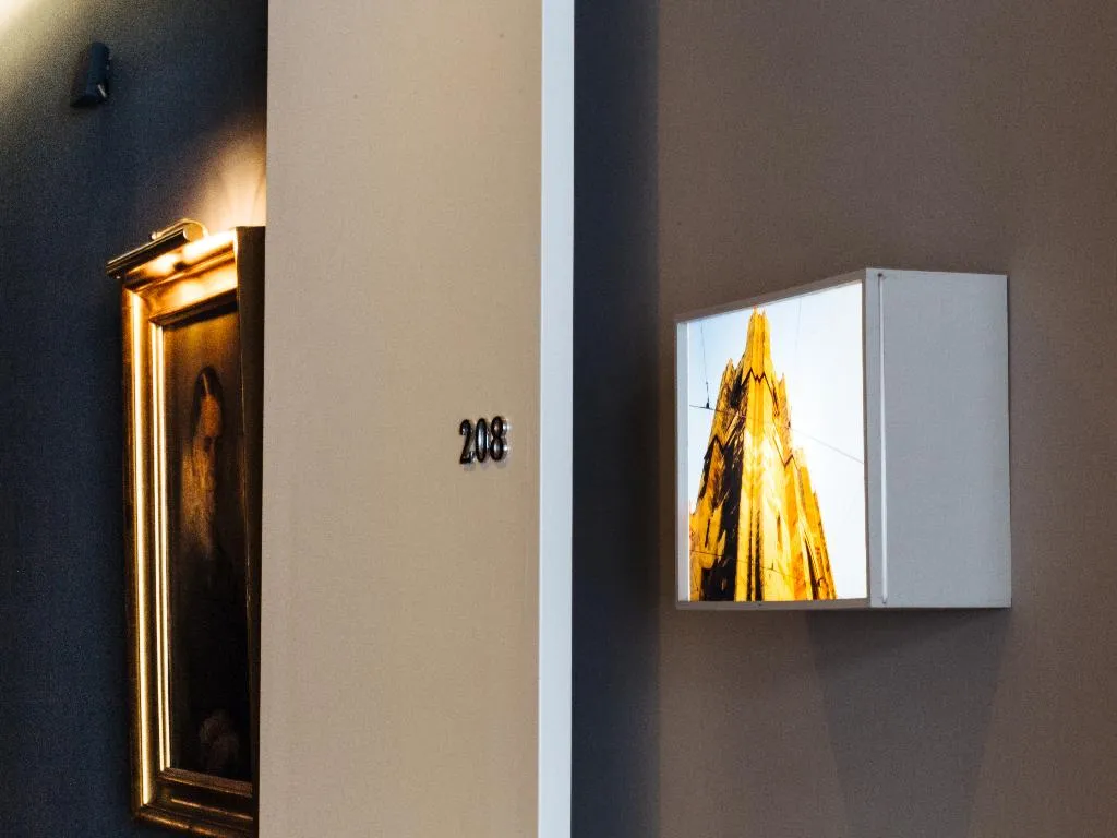 DOUBLE STANDARD Room, Dear Lisbon Gallery House, Lisbon