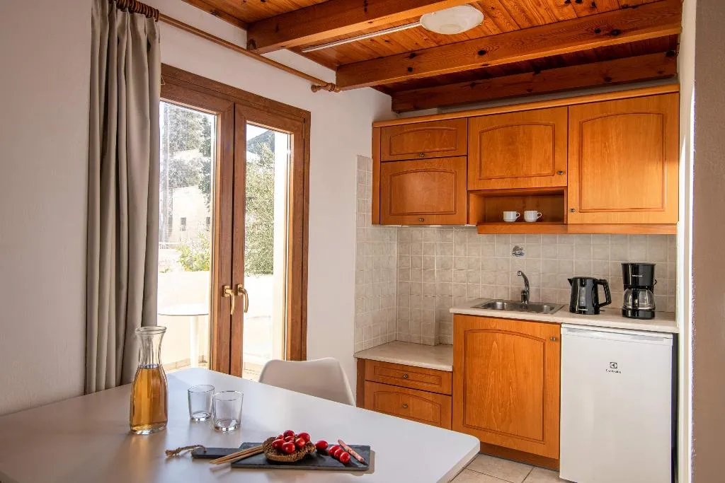 APARTMENT CAPACITY 3 Room, Villa Elite by Checkin, Crete