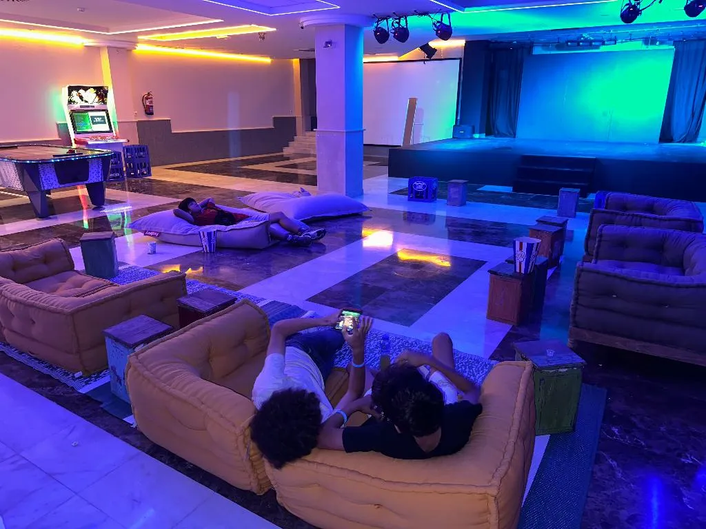 Sports and Entertainment, Holiday World Riwo Affiliated by Melia, Costa Del Sol