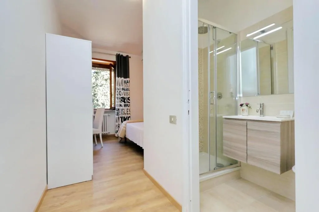 Room, Antico Platano, Rome