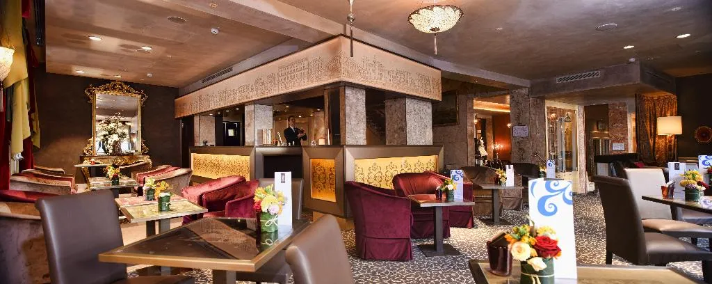 Bar, Papadopoli Hotel Venezia - MGallery Collection, Venice