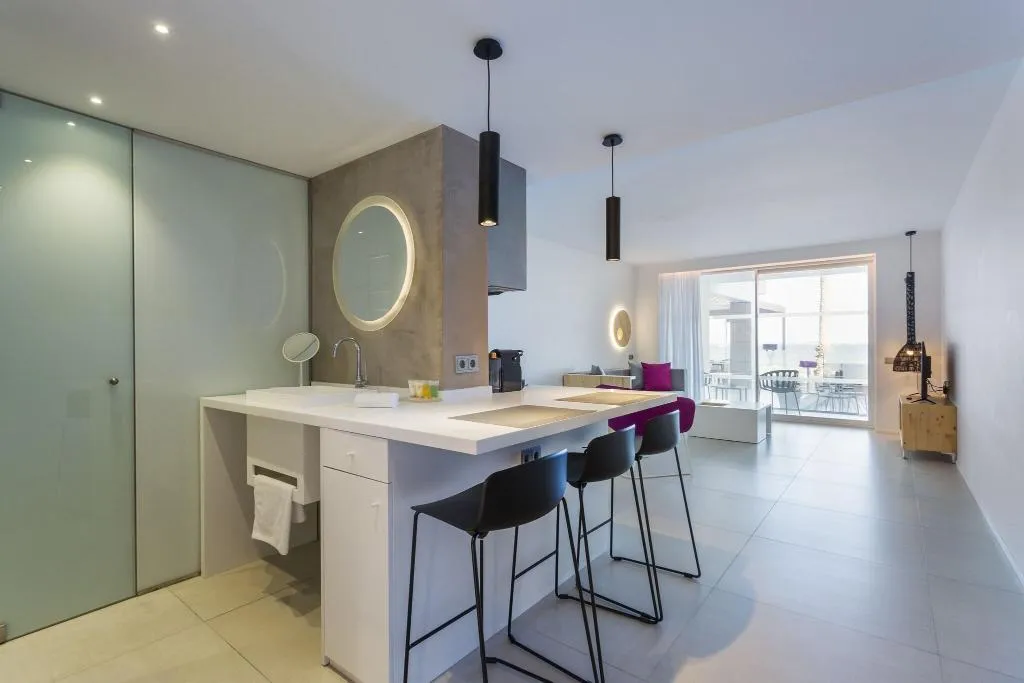 SUITE SEA VIEW Room, One Ibiza Suites, Ibiza