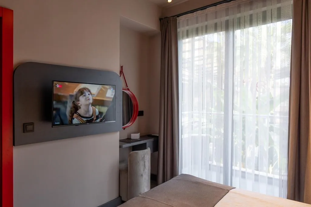 Room, Golden Sun, Antalya