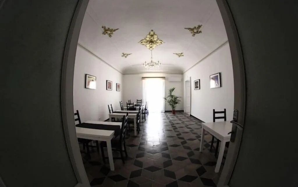 Restaurant, Gualtiero Camere E Suite, Catania