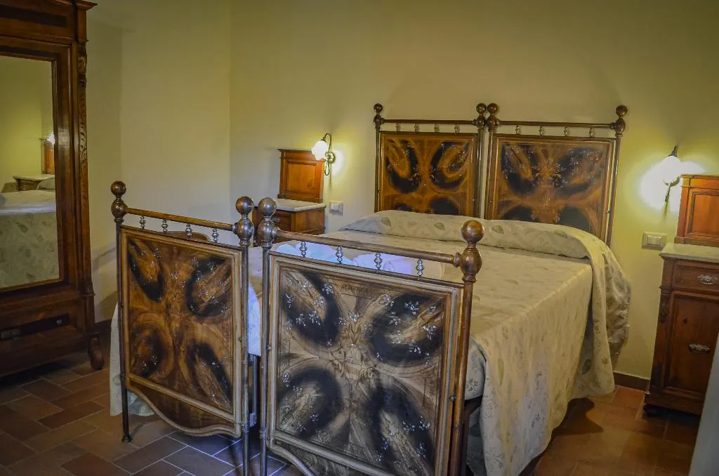 APARTMENT CAPACITY 4 TWO BEDROOMS Room, PanElios Borgo Vacanze, Perugia