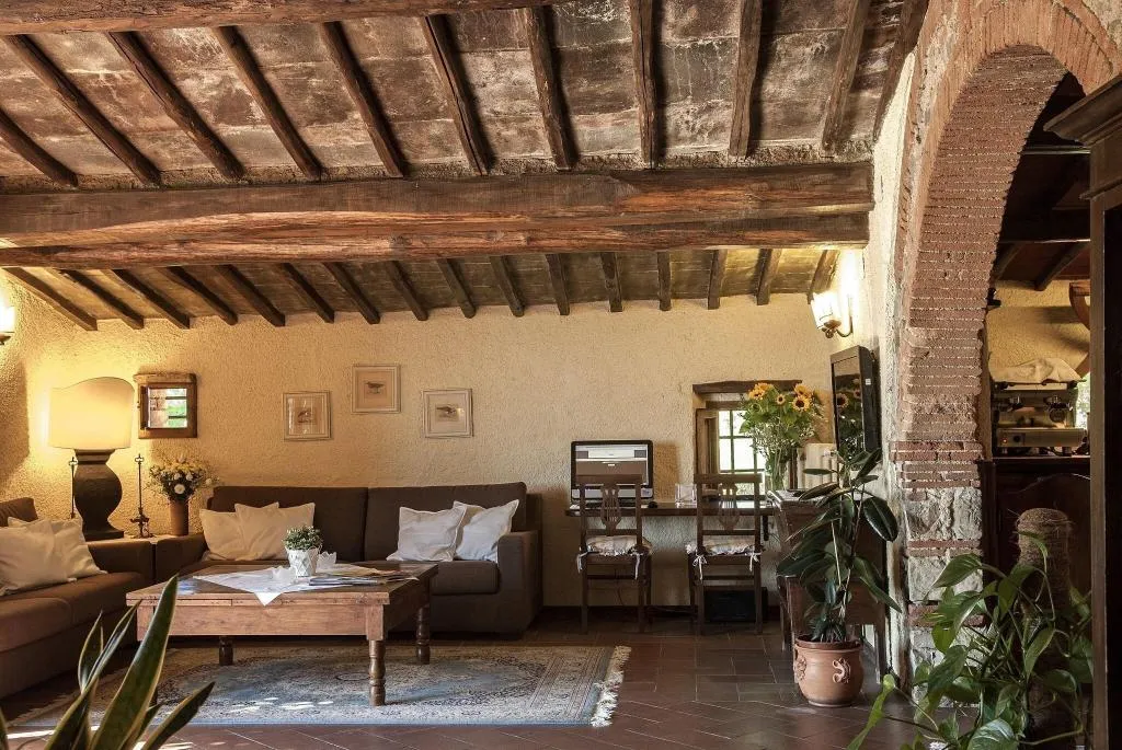 Lobby, Colle Etrusco Salivolpi, Florence