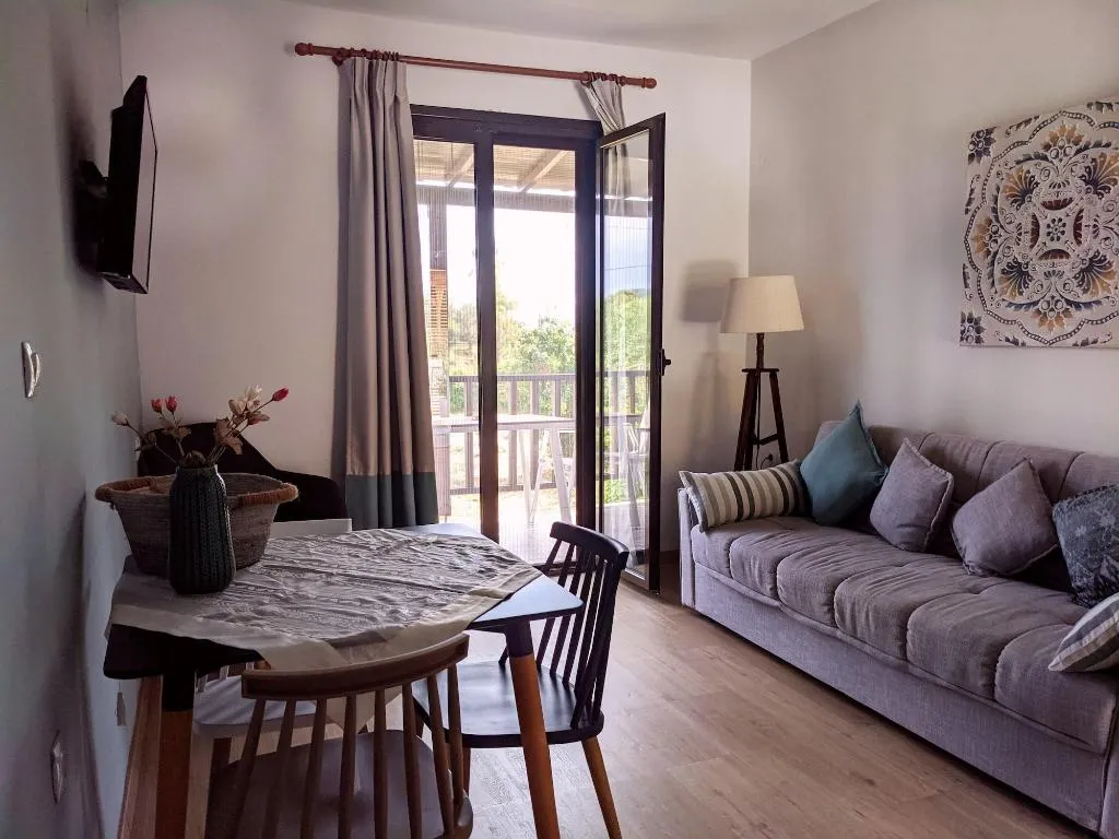 Room, Villa Karina - Near Achladies Beach, Skiathos