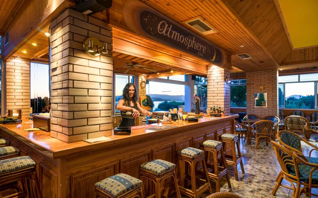 Bar, Lorenzo Hotel, Kefallinia