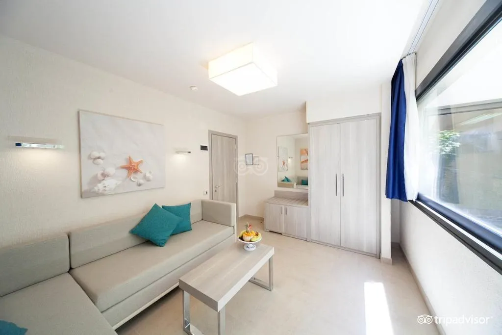 Room, MClub Alicudi, Catania