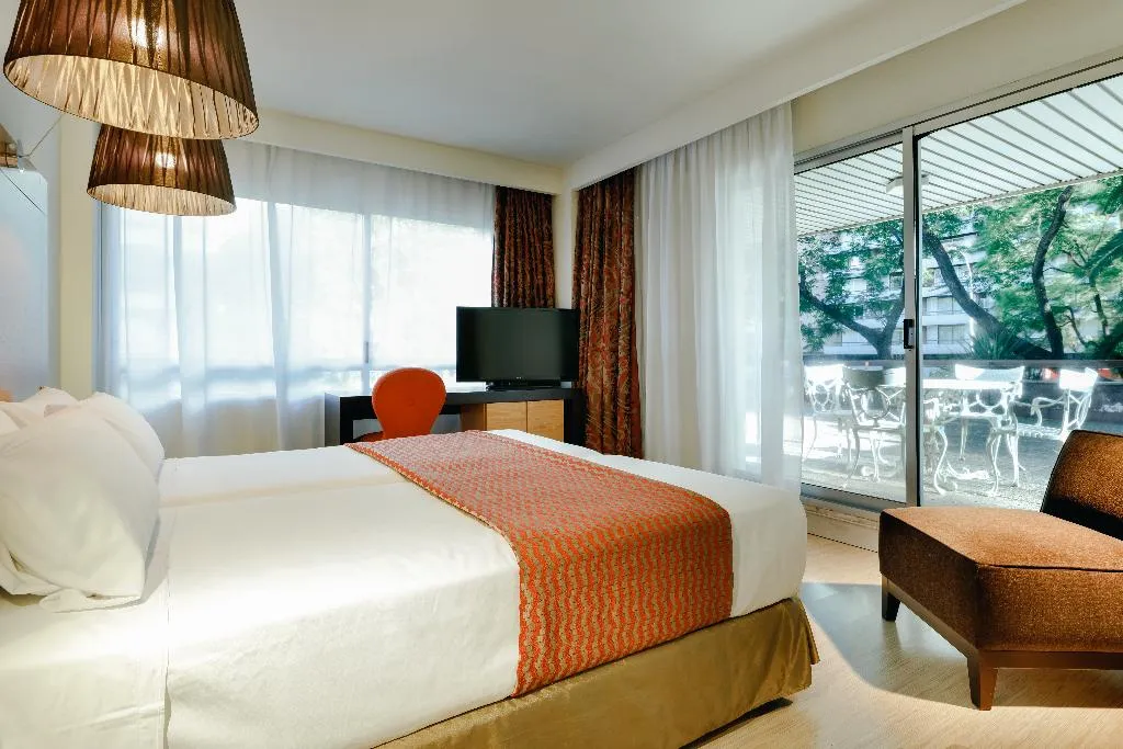 DOUBLE STANDARD Room, Hesperia Sevilla, Seville