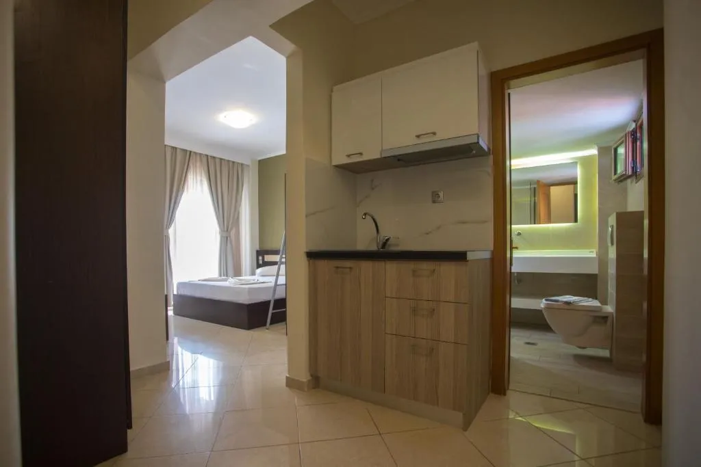 STUDIO CLASSIC Room, Villa Amalia Sun Beach, Thessaloniki