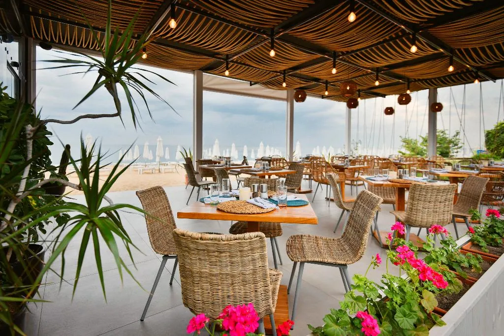 Restaurant, Grifid Hotel Encanto Beach, Varna