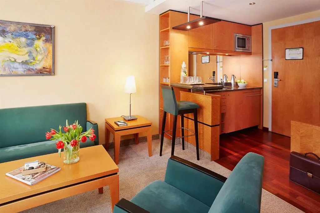 Room, Best Western Premier Airporthotel Berlin, Berlin