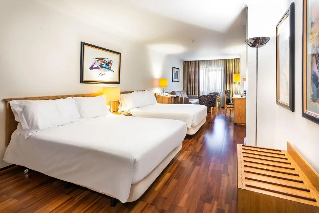 Room, Radisson Blu Hotel, Lisbon, Lisbon