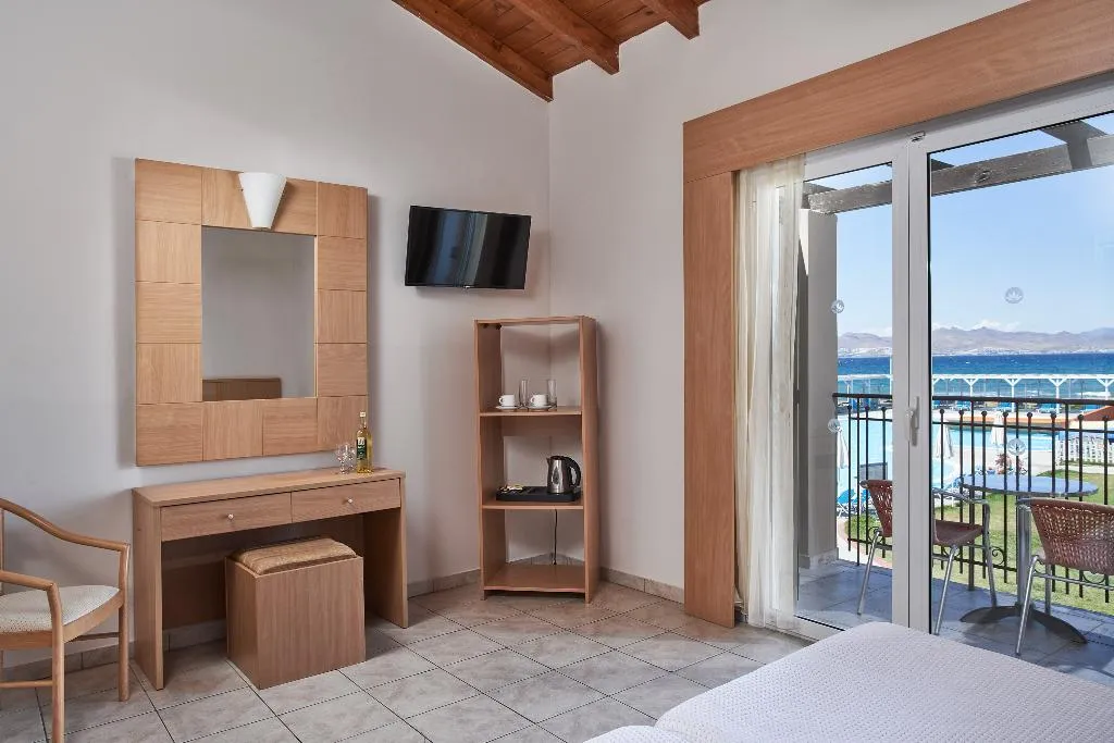 Room, White Olive Marine Aquapark, Kos