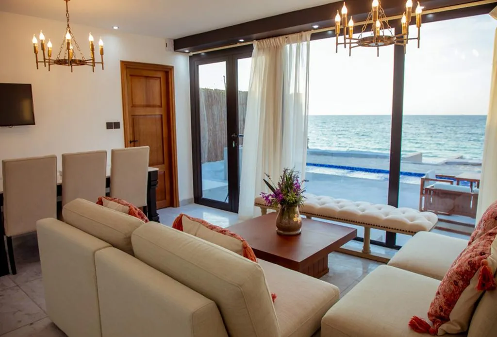 SUITE EXECUTIVE Room, Caravana Beach Resort, Dubai