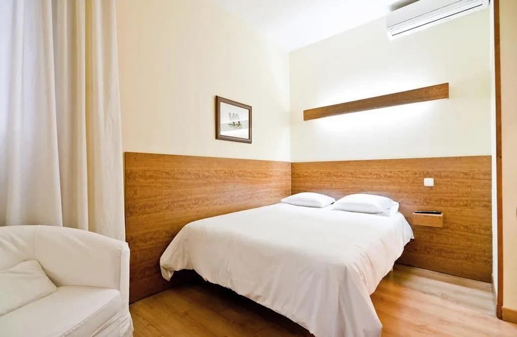 General view, Asuncion Hostal, Madrid