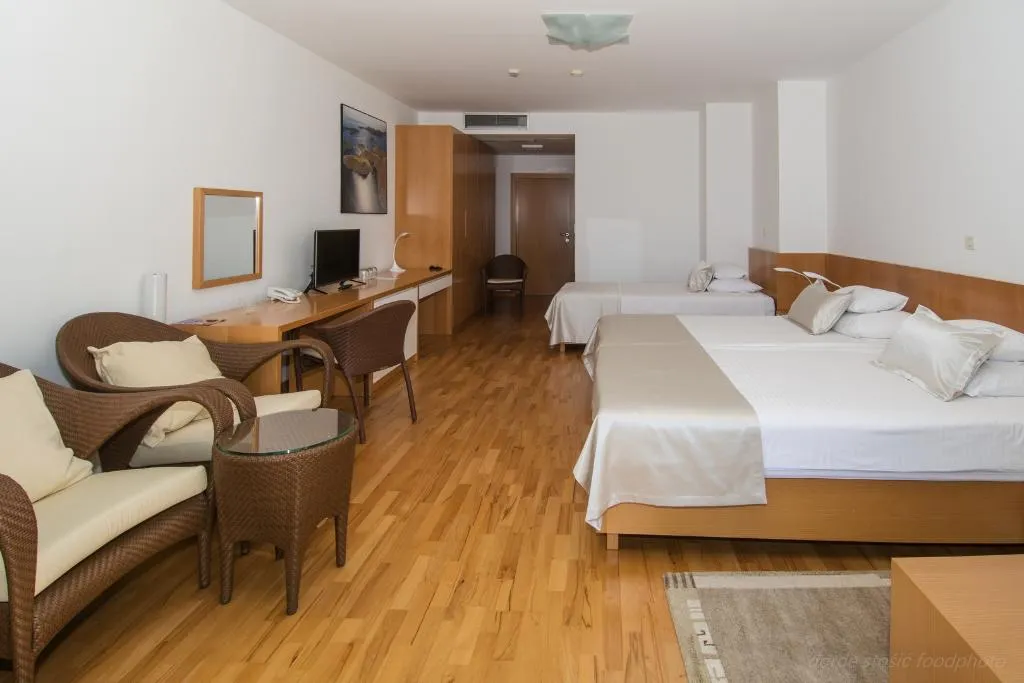 DOUBLE DELUXE SEA VIEW Room, Villa Radin, Split