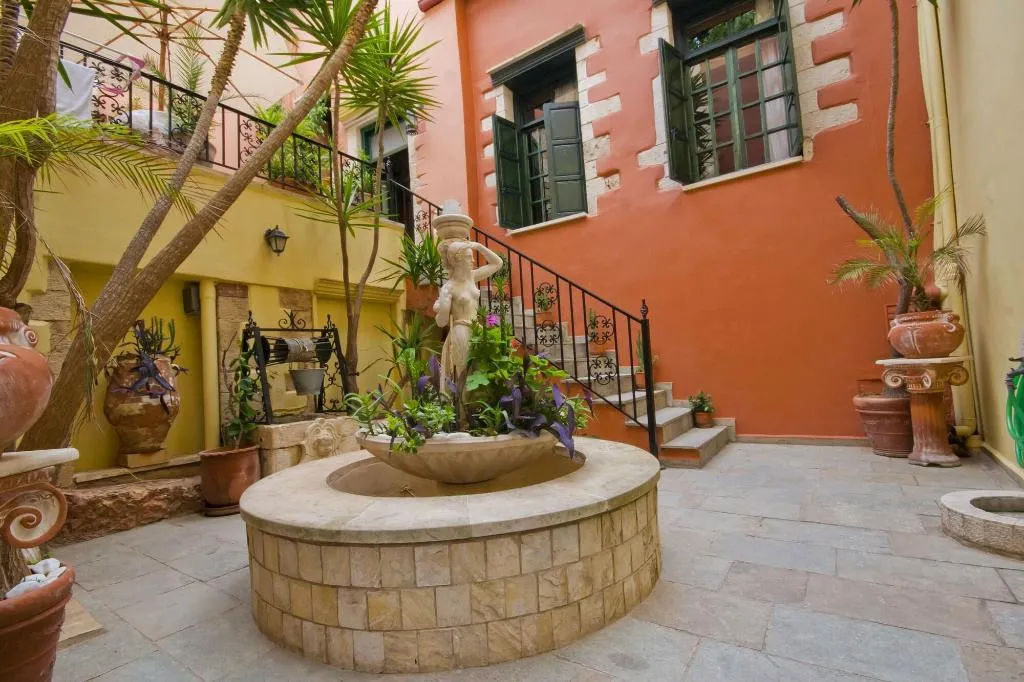 General view, Casa Leone, Crete
