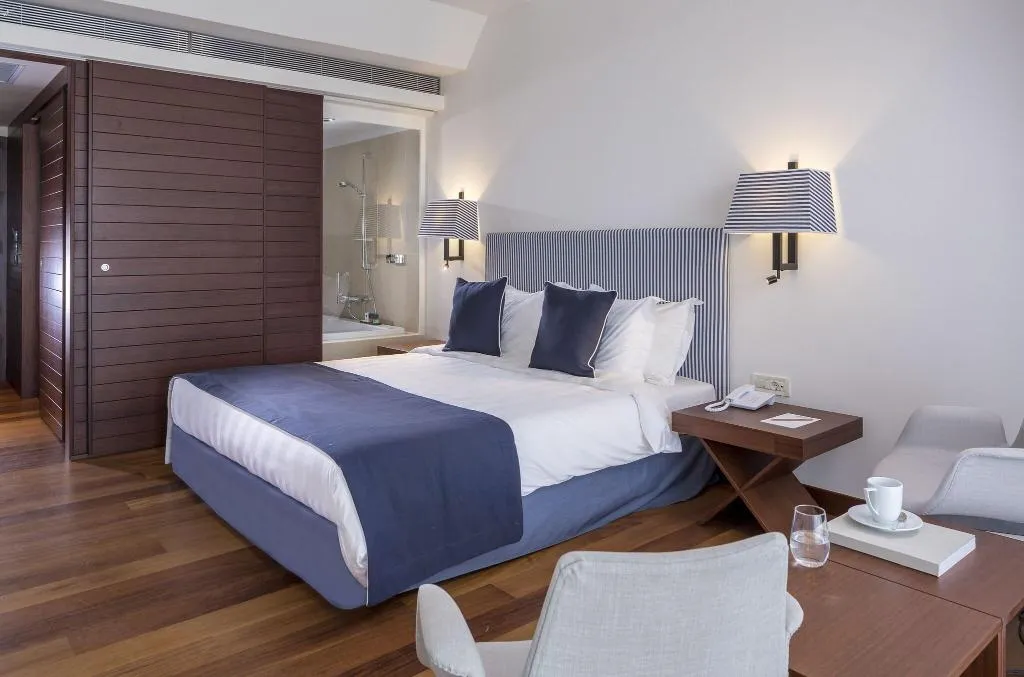 SUITE WITH PRIVATE POOL Room, Horizon Blu, Kalamata