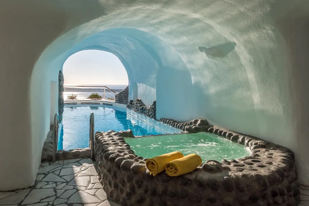 Pool, Fanari Villas, Santorini