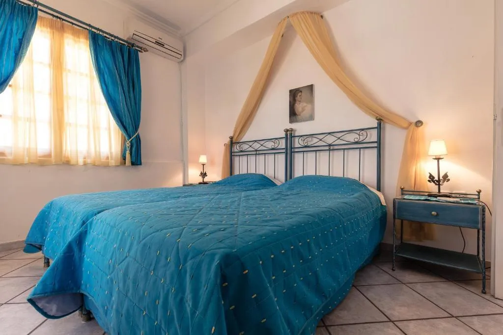 APARTMENT TWO BEDROOMS Room, Yianna Hotel, Kefallinia