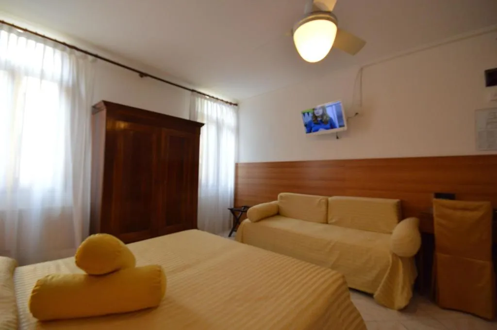 Room, Albergo Marin, Venice