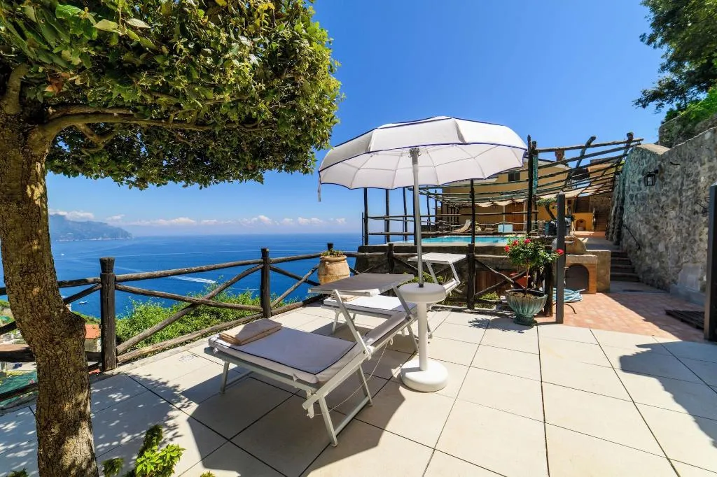 Terrace, Villa Alba d'Oro - Historic Luxury Villa, Naples