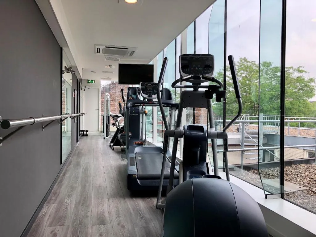 Sports and Entertainment, Leonardo Boutique Hotel Maastricht City Center, Amsterdam