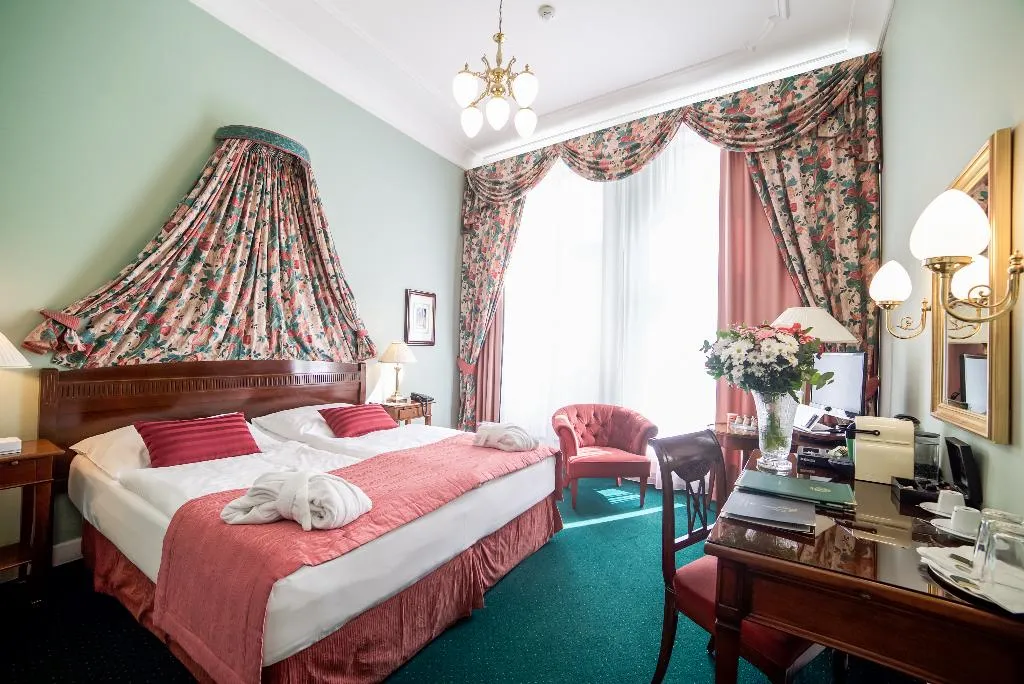 Double or Twin STANDARD Room, Liberty, Prague