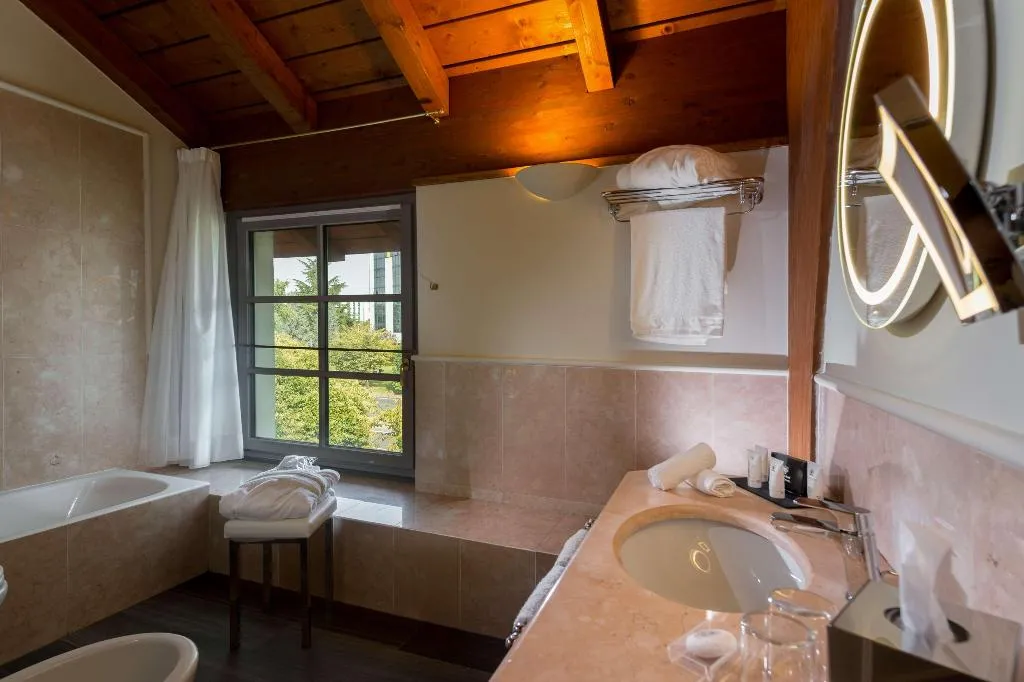 Room, Grand Hotel Villa Torretta, Curio by Hilton, Milan