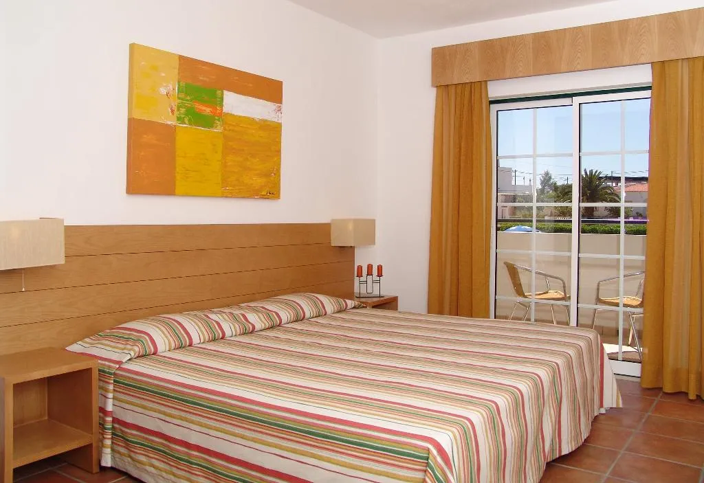 APARTMENT GARDEN VIEW ONE BEDROOM Room, Novochoro Apartments, Algarve